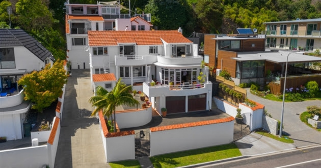 Vendors offer prestigious Whakatane home after 34 years of ownership